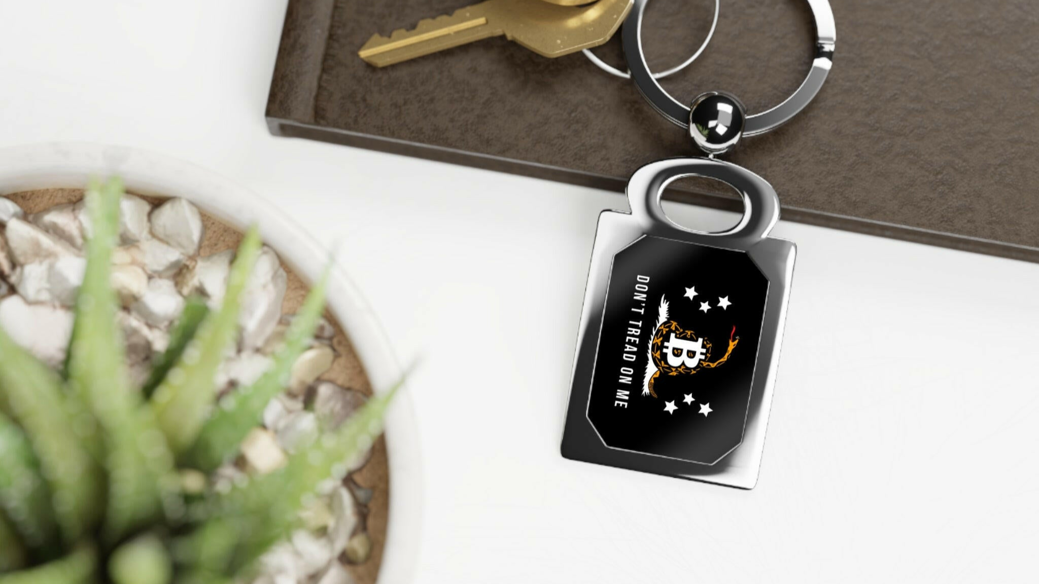 Dont tread on me keyring for bitcoin gifts at The Orange Habit