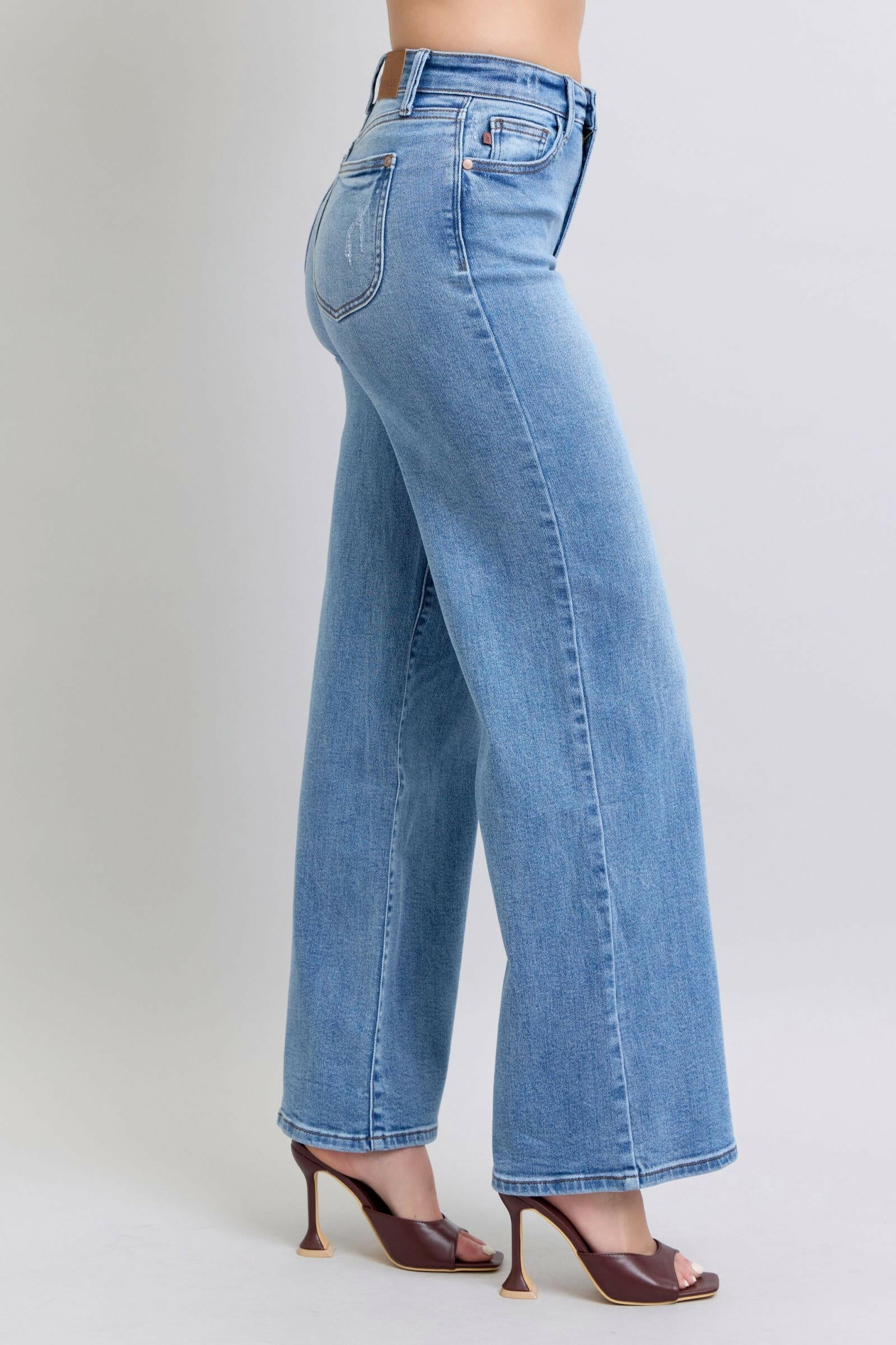 Boutique / Judy Blue Full Size Wide Leg Jeans with Pockets - Judy Blue - The Orange Habit