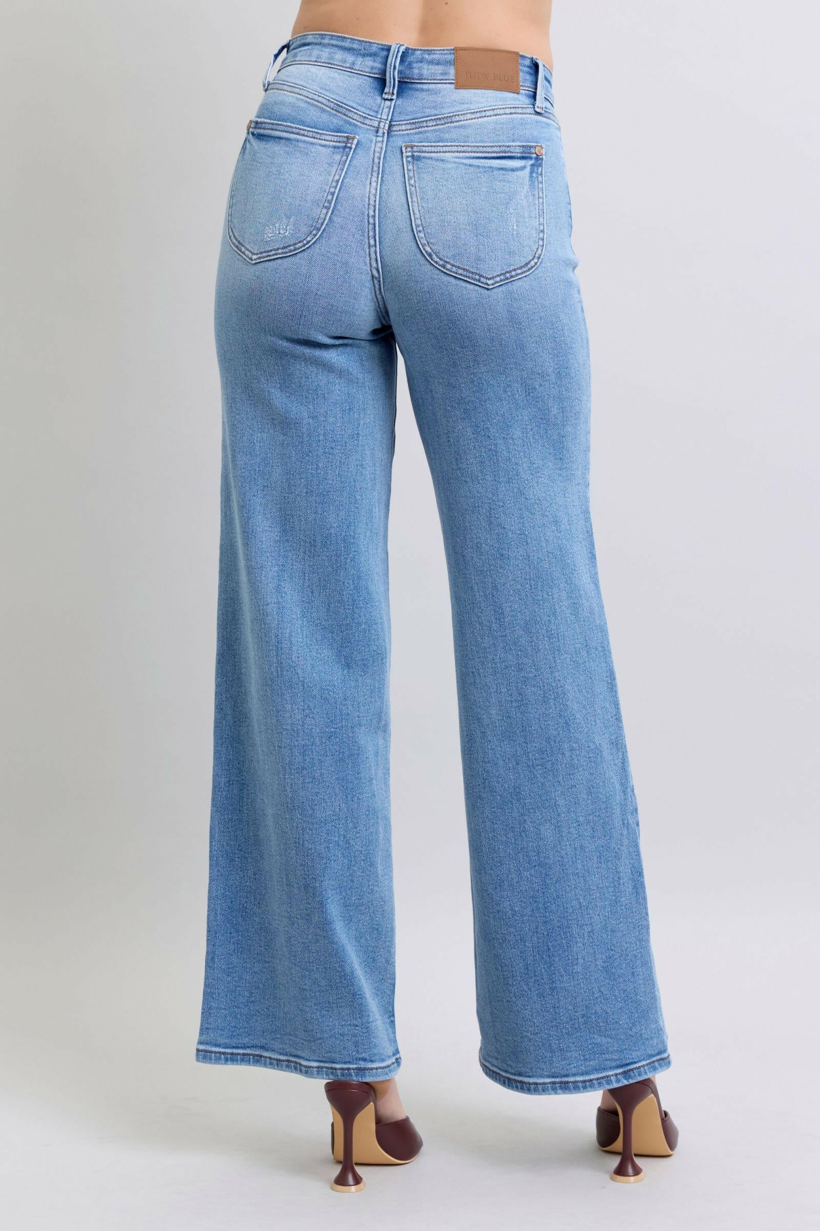 Boutique / Judy Blue Full Size Wide Leg Jeans with Pockets - Judy Blue - The Orange Habit