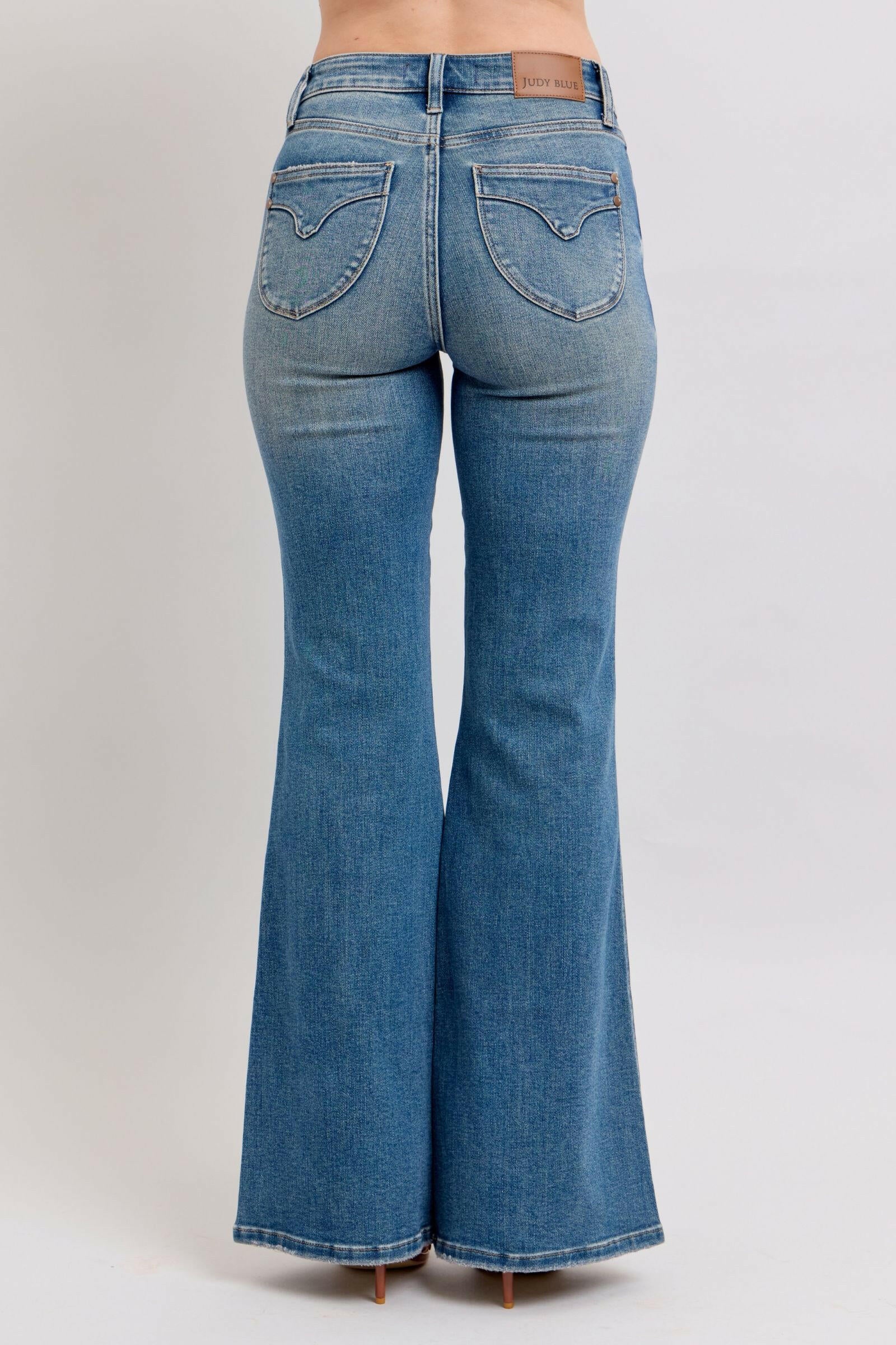 Boutique / Judy Blue MR Tummy Control Vintage Wash Jeans - Judy Blue - The Orange Habit