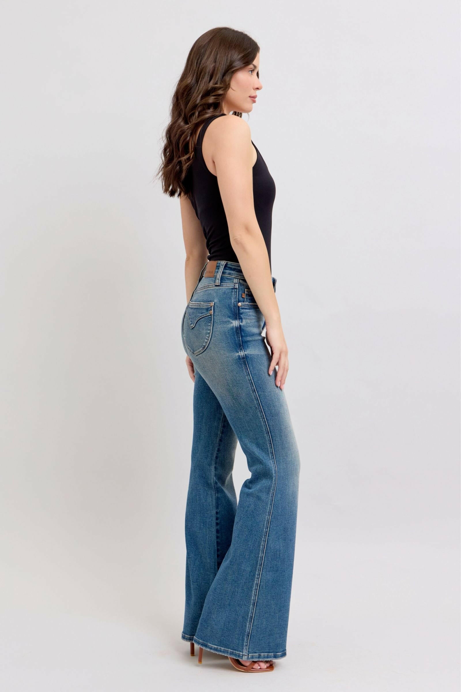 Boutique / Judy Blue MR Tummy Control Vintage Wash Jeans - Judy Blue - The Orange Habit