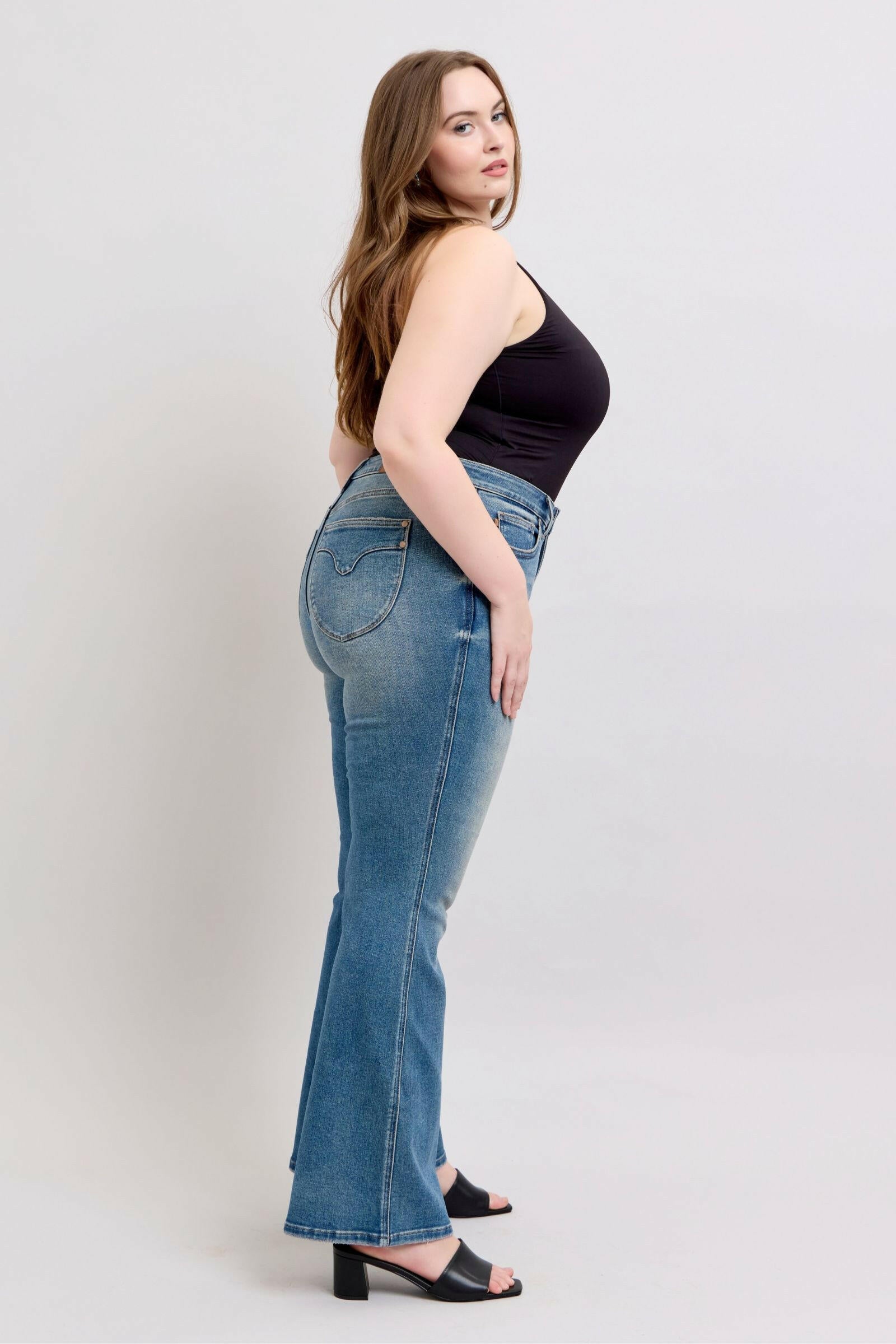 Boutique / Judy Blue MR Tummy Control Vintage Wash Jeans - Judy Blue - The Orange Habit